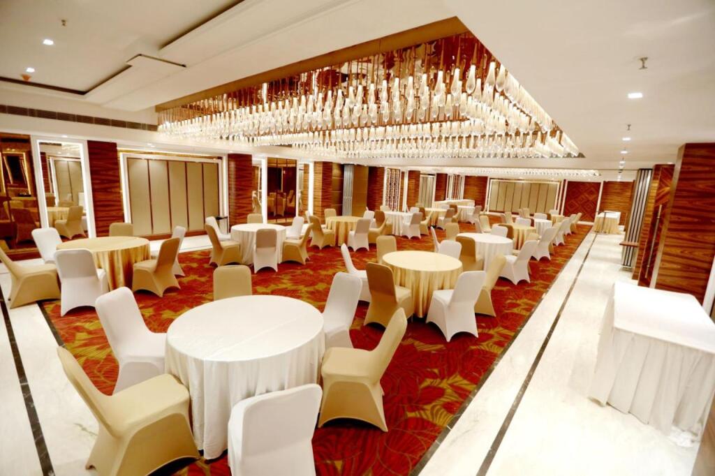 Варанаси: Hotel Madin