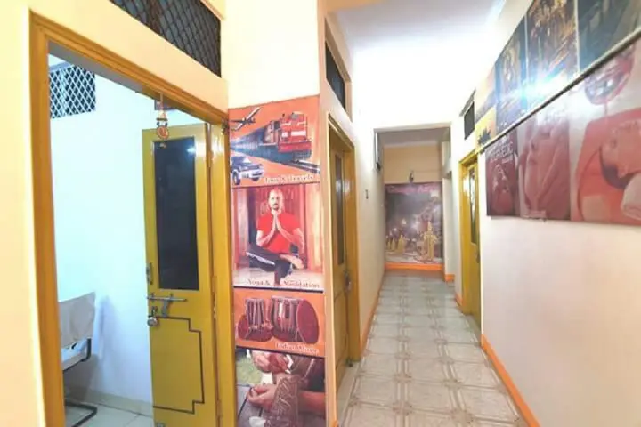 Варанаси: DS Residency Varanasi
