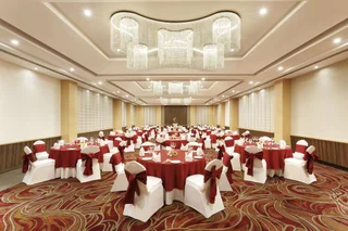 Бангалор: Sarovar Portico Outer Ring Road Bengaluru