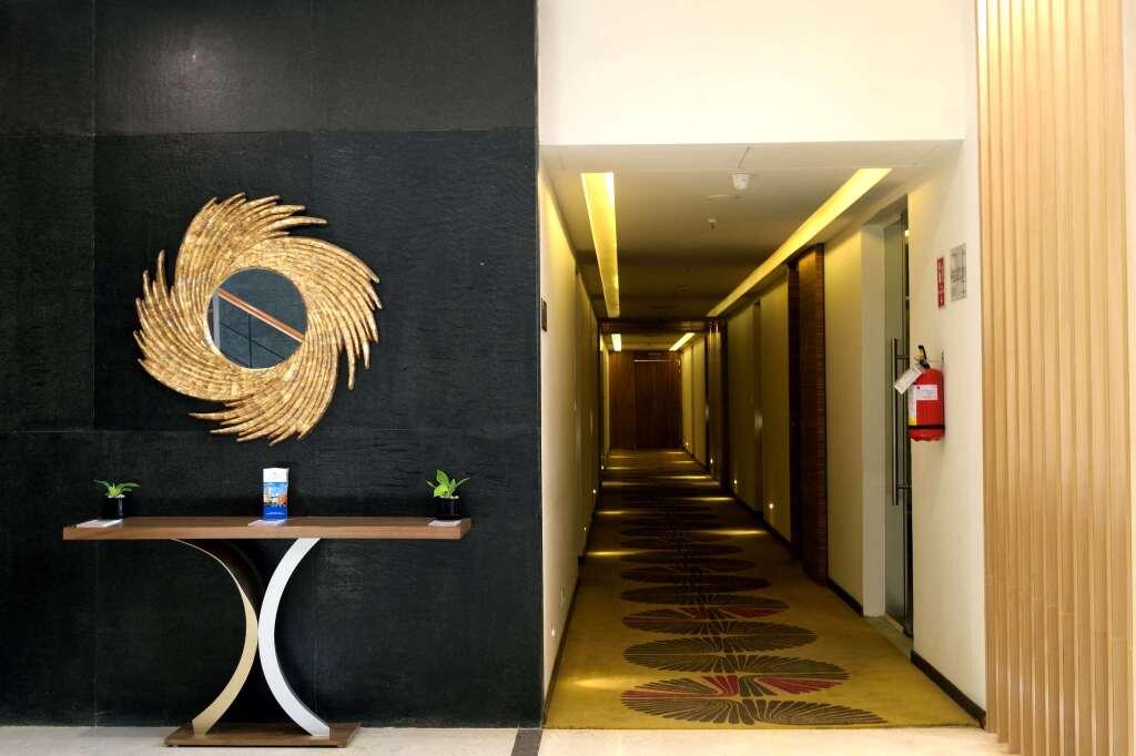 Бангалор: Sarovar Portico Outer Ring Road Bengaluru