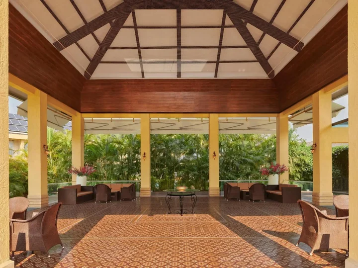 Игатпури: Tropical Retreat