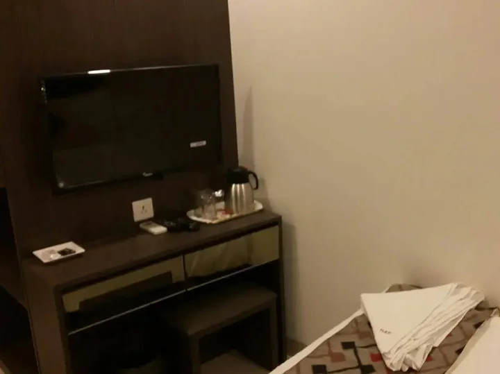 Мумбаи: OYO 8690 Hotel Kalpana Elite
