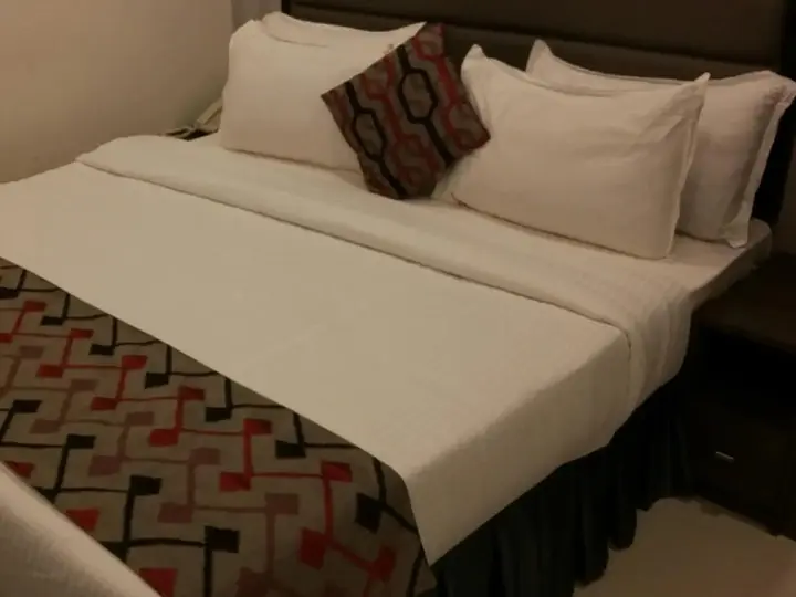 Мумбаи: OYO 8690 Hotel Kalpana Elite