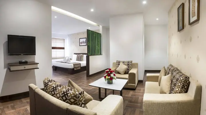 Ченнаи: The Lotus Hotel Sameera