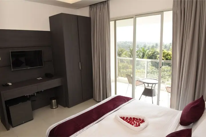 Арпора: Treehouse Alchemy Creek Goa