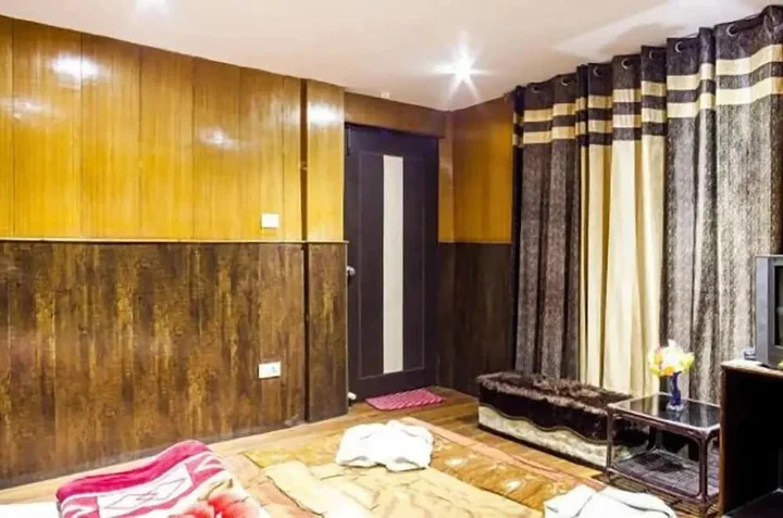 Дарджилинг: Hotel Shanti Palace
