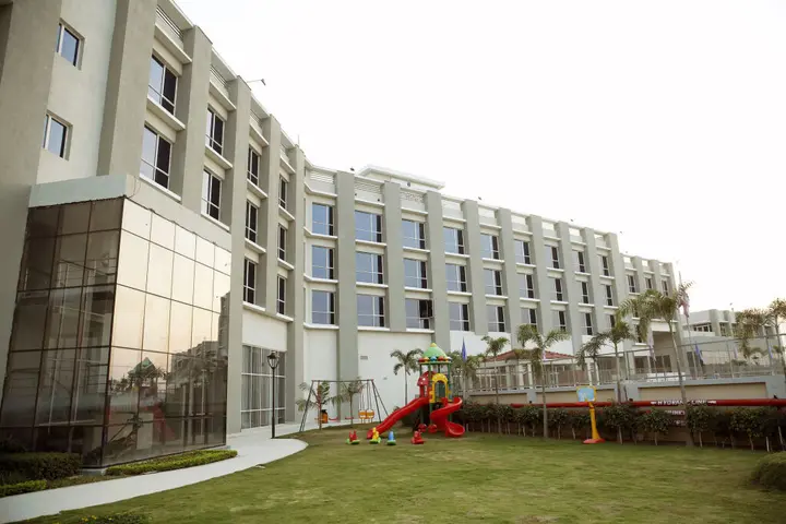 Бодх-Гая: Maha Bodhi Hotel Resort Convention Centre