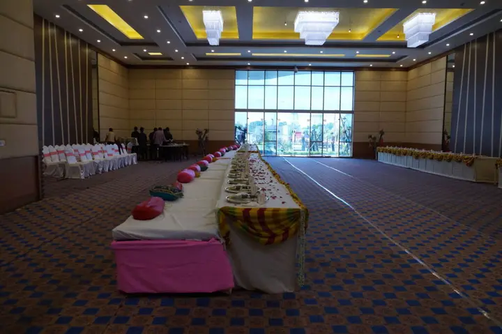 Бодх-Гая: Maha Bodhi Hotel Resort Convention Centre