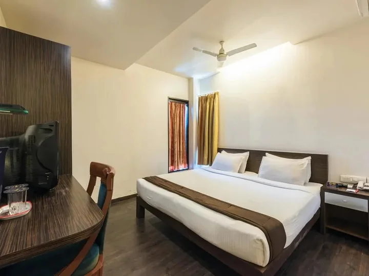 Мумбаи: OYO Premium Mumbai International Airport 3