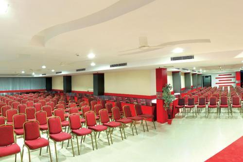 Cheppad: Empire Residency