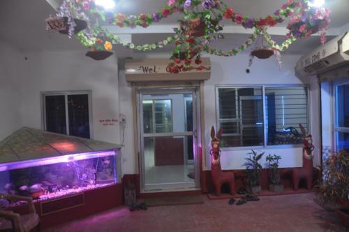 Болпур: Shanti Neer Lodge