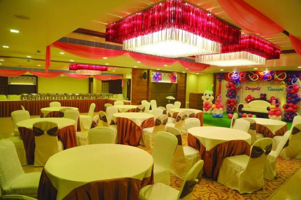 Виджаявада: Hotel Park N