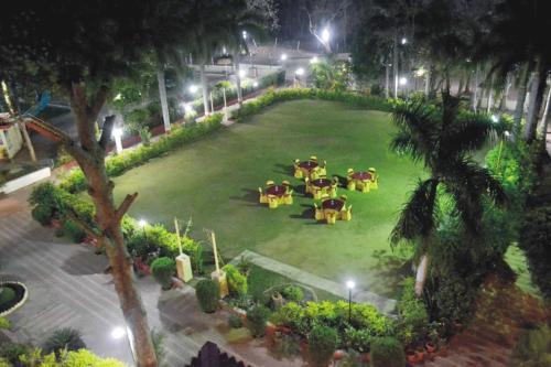 Чандрапур: S S Kingdom & Holiday Resort