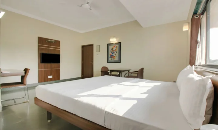 Сурат: Hotel Hospice