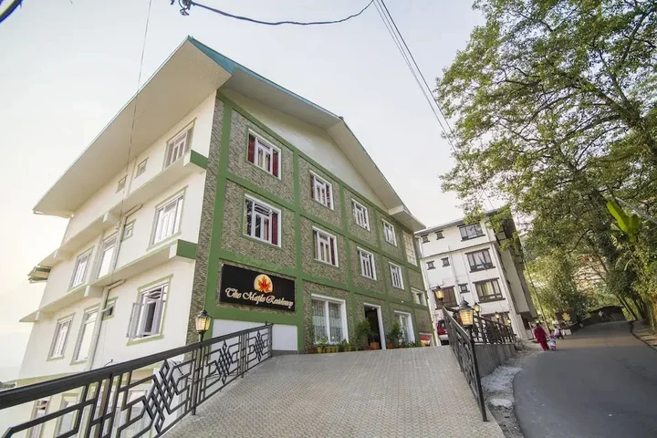 Гангток: Daizzo Maple Residency