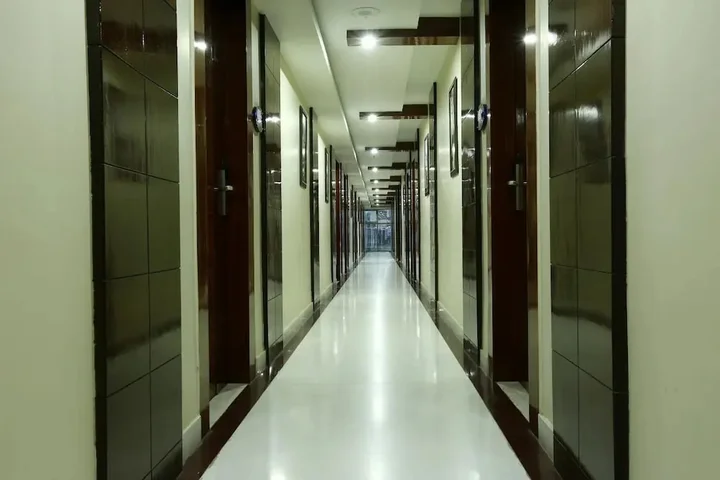 Гувахати: Hotel SJ International