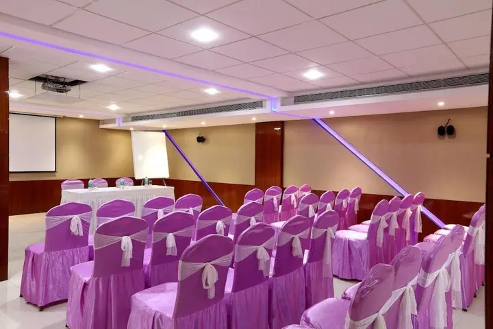 Гувахати: Hotel SJ International