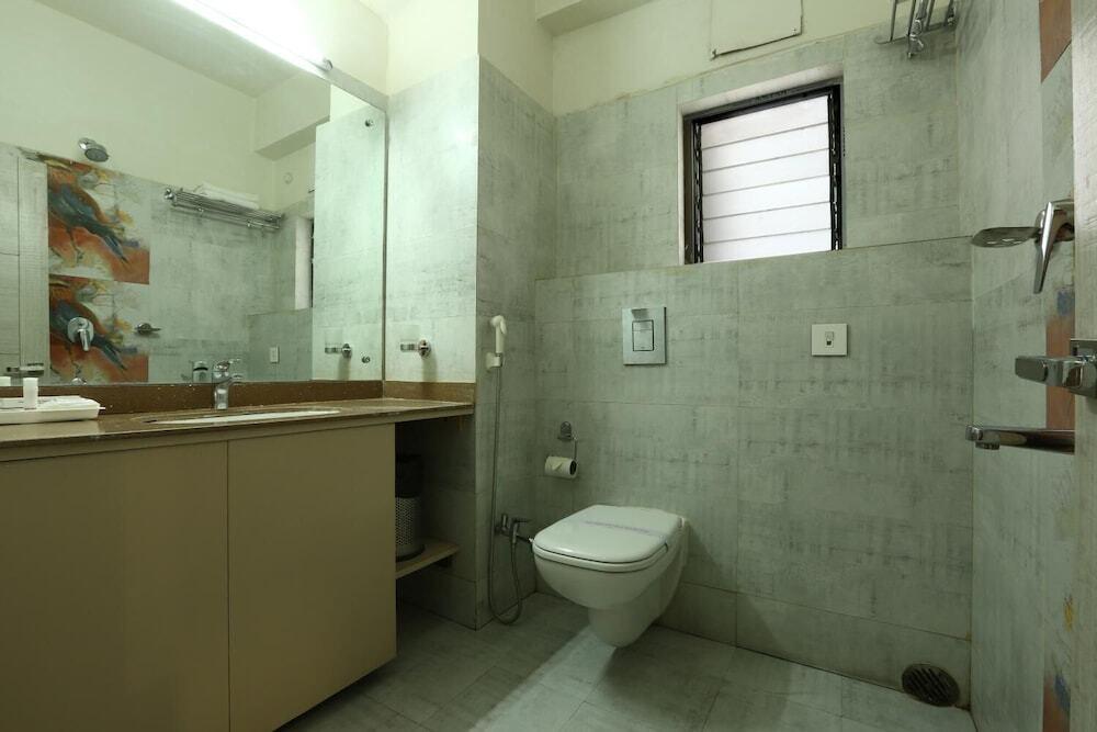 Гувахати: Hotel SJ International