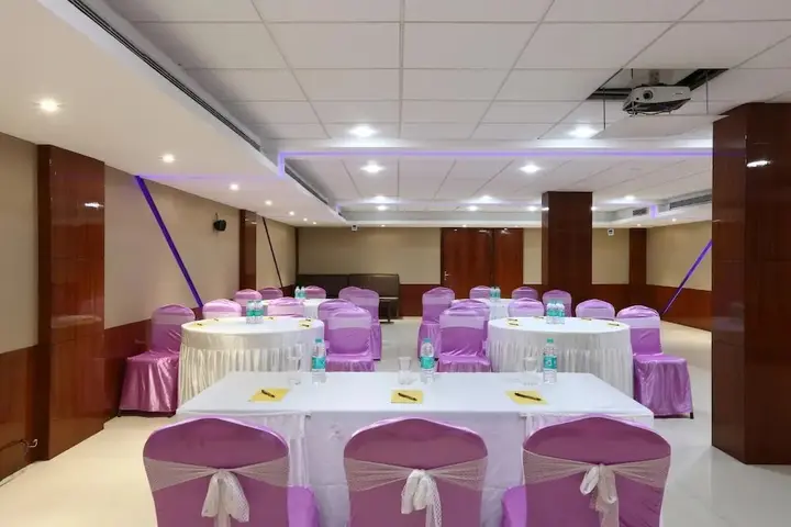 Гувахати: Hotel SJ International
