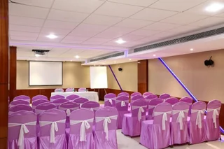Гувахати: Hotel SJ International