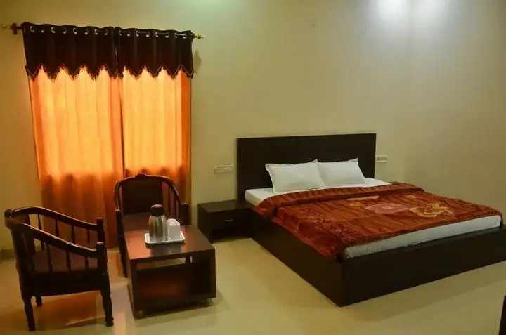 Амритсар: OYO 15534 Hotel Milan Palace