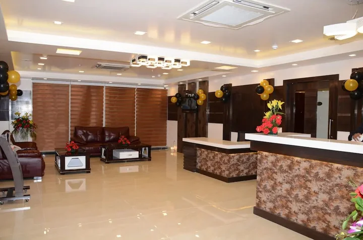 Патна: The AVR Hotels & Banquets
