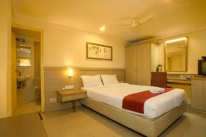 Бангалор: Hotel Select