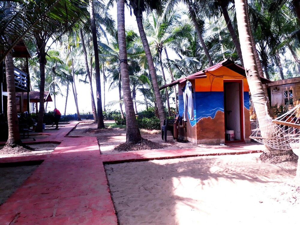 Киль Нивати: Samant Beach Resort