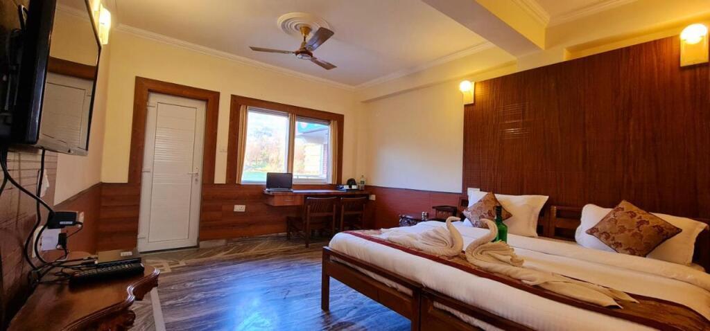 Кангра: Hotel Samdupling Himalayan Brothers