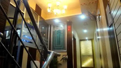 Бахадрабад: Hotel Rattans Regency