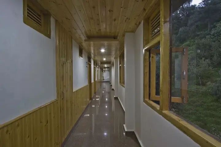 Манали: Hotel Himalayan River & Camping