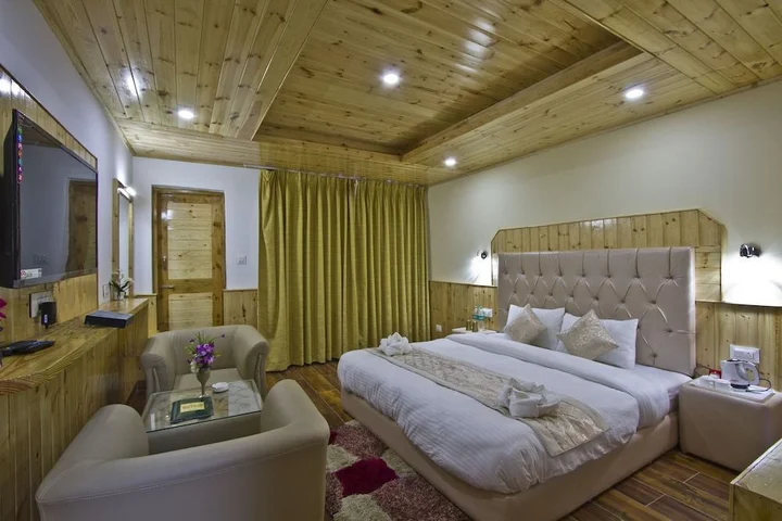 Манали: Hotel Himalayan River & Camping