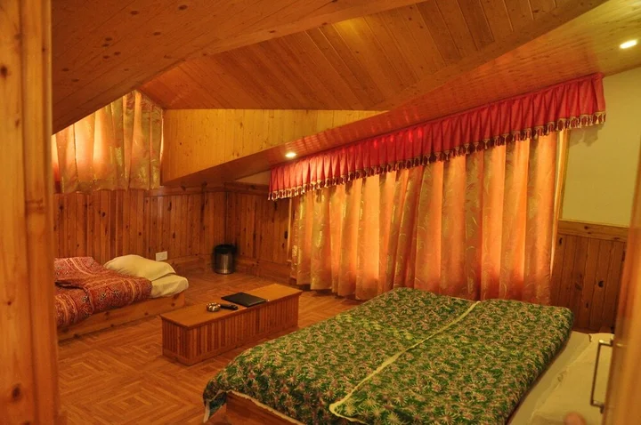Манали: Hotel King's Land