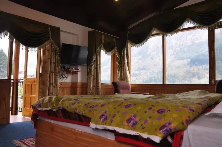 Манали: Hotel King's Land