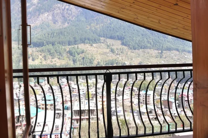Манали: Hotel King's Land