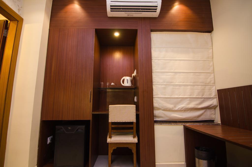 Колката: Hotel Aura