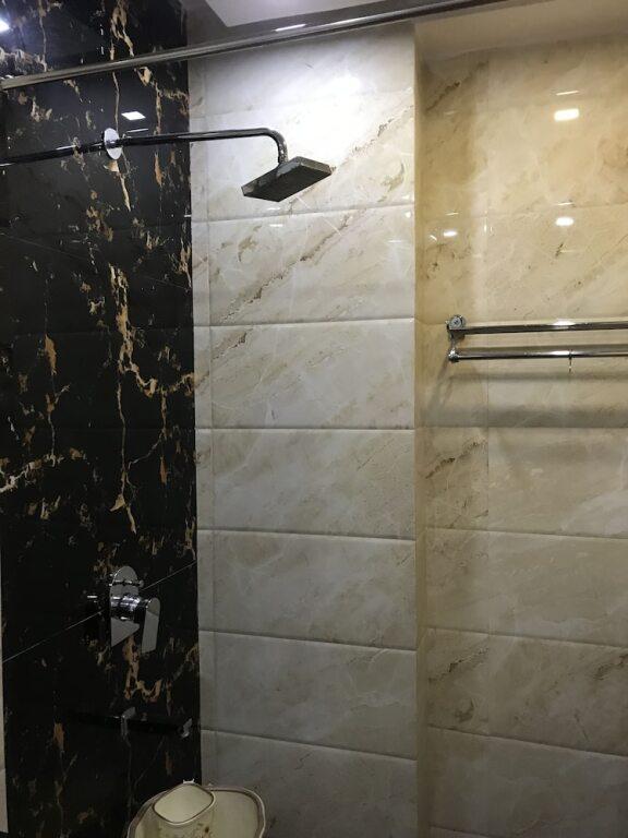 Гуруграм: Oyo 27864 Hotel Samrat
