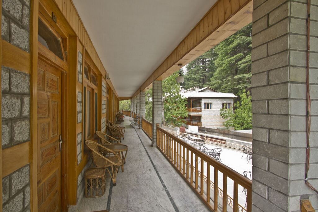 Манали: Hotel Holiday Home International