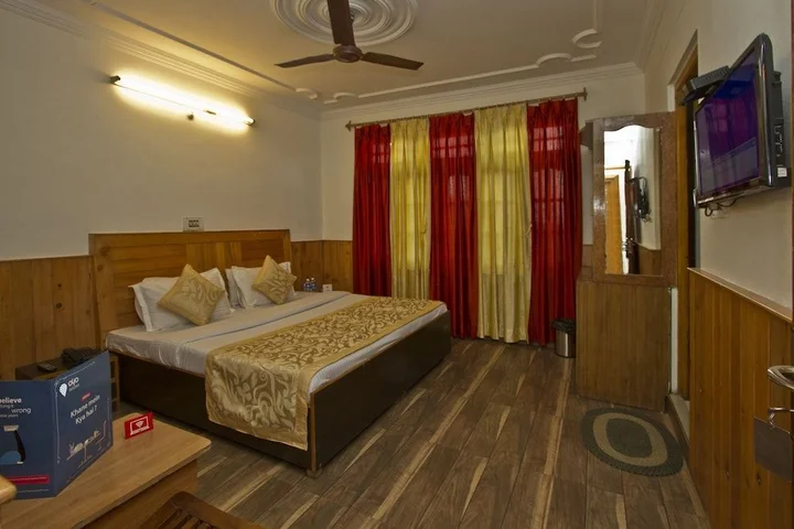 Дармсала: OYO 4605 Hotel Aakarsh