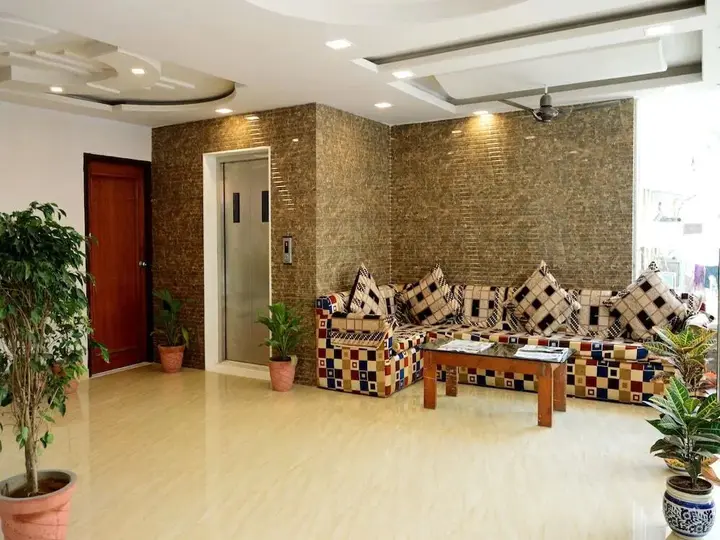 Дармсала: OYO 4605 Hotel Aakarsh