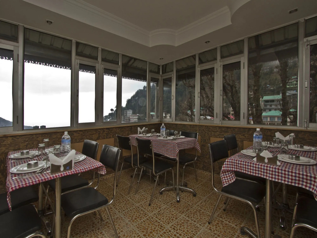 Дармсала: OYO 4605 Hotel Aakarsh