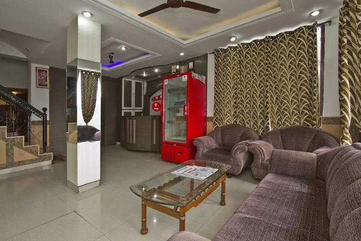Дармсала: OYO 4605 Hotel Aakarsh