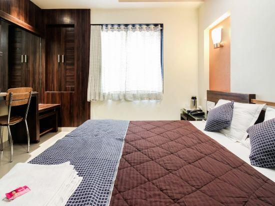 Сурат: Good Stay