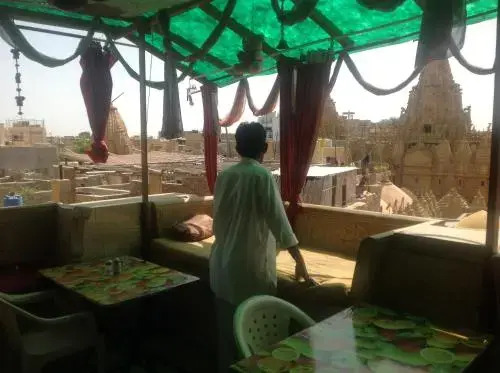 Jaisalmer Camel Safari Guest House. — фото 2