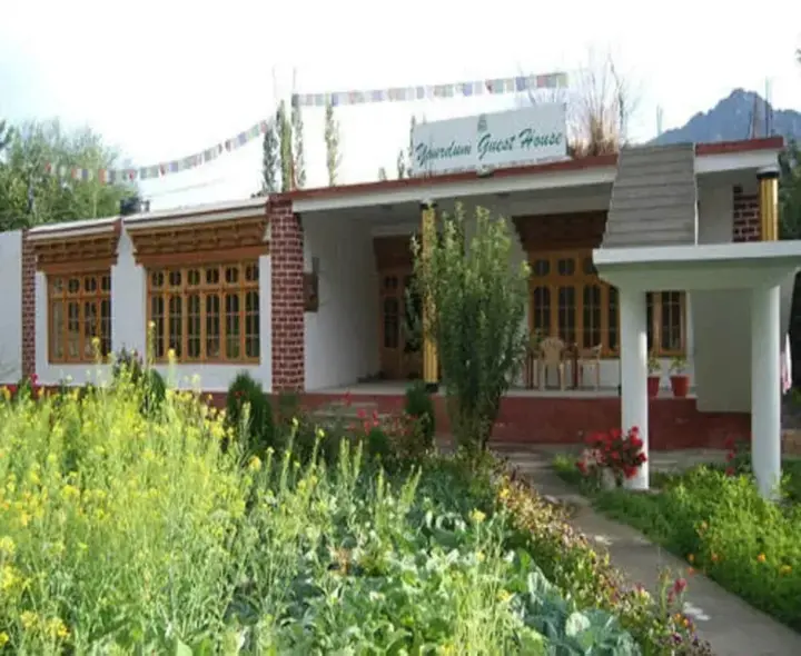 Хундер: Yourdum Guest House