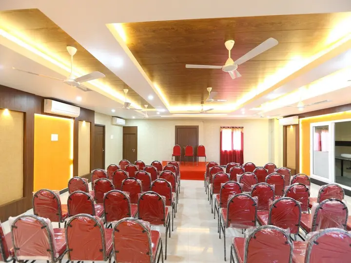 Солагампатти: Shri Subham Residency