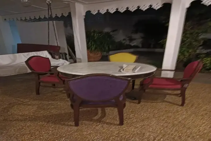 Ахмедабад: Divans Bungalow
