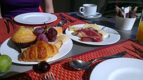 Висакхапатнам: Siri Varshini Inn