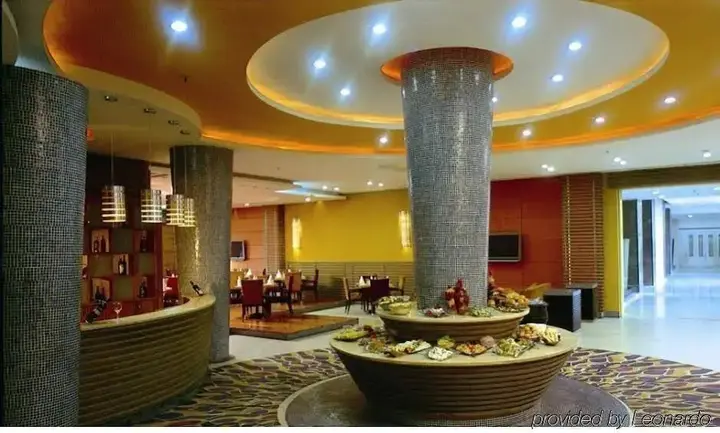 Лудхиана: NIRVANA Hotel I Banquets I Club
