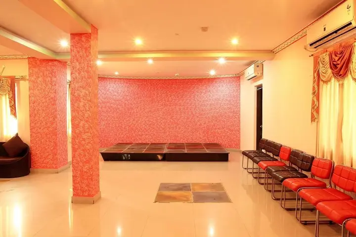 Колката: OYO 3276 Hotel Rockstar Suites